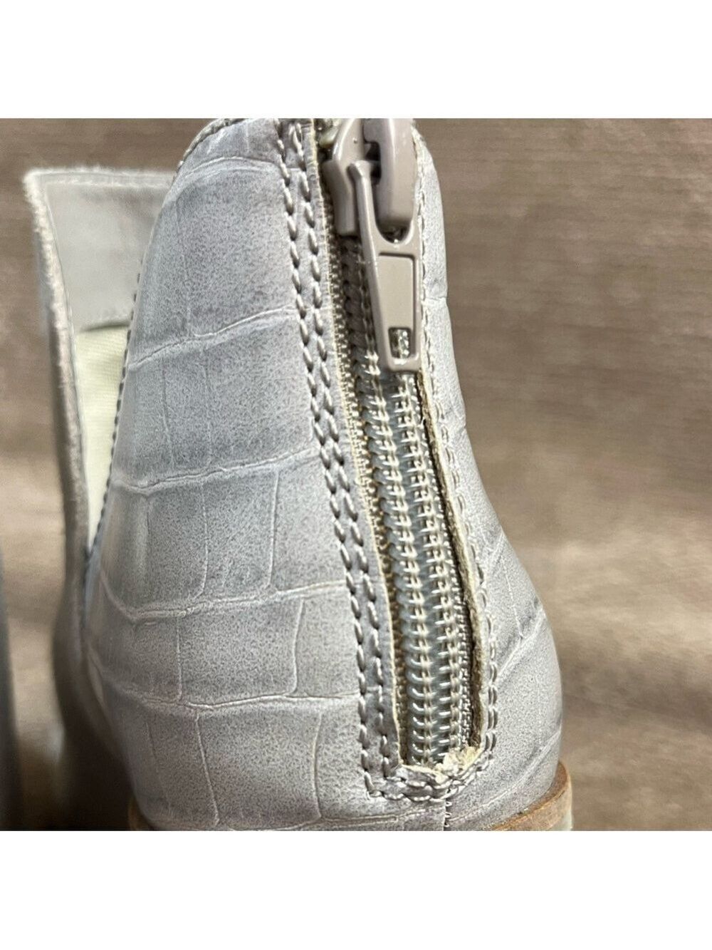 DV8 Dolce Vita Shai Women’s size 7 Grey Suede & Mixed Material Heeled Bootie EUC - Picture 13 of 16